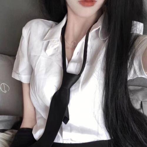 本色